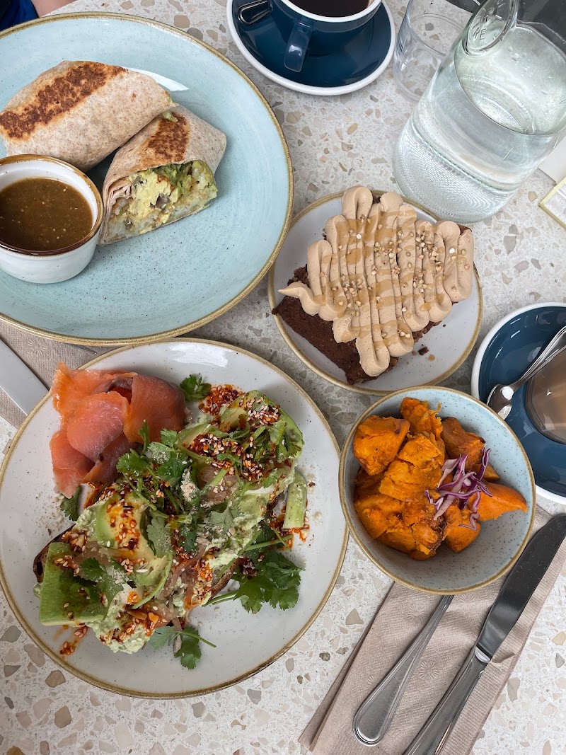 Two Hands - 262 Kent Ave, Brooklyn | Corner