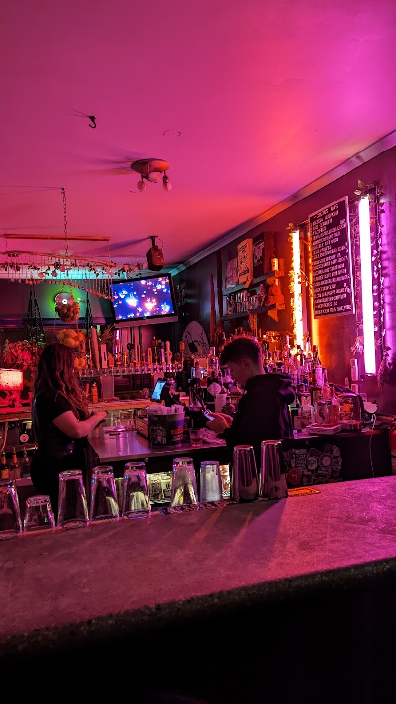 Cactus Club - 2496 S Wentworth Ave, Milwaukee | Corner