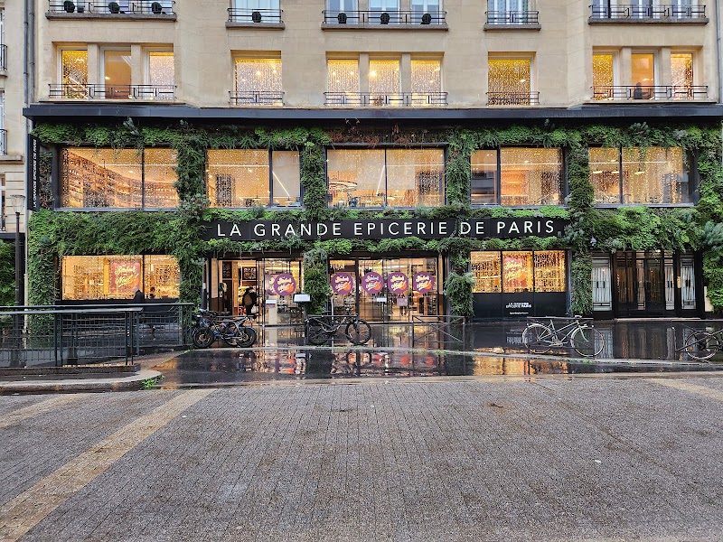 MONOPRIX - 24 Bd Saint-Michel, Paris | Corner