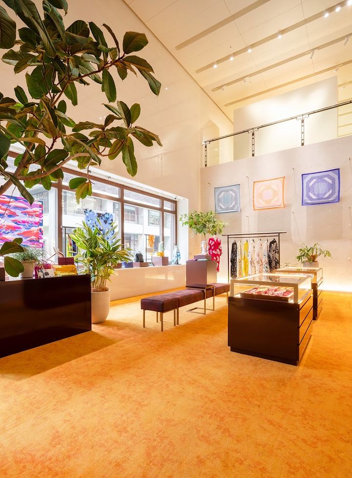 Chiso Flagship Store - Kyoto, Nakagyo Ward, Mikurachō, 80 | Corner