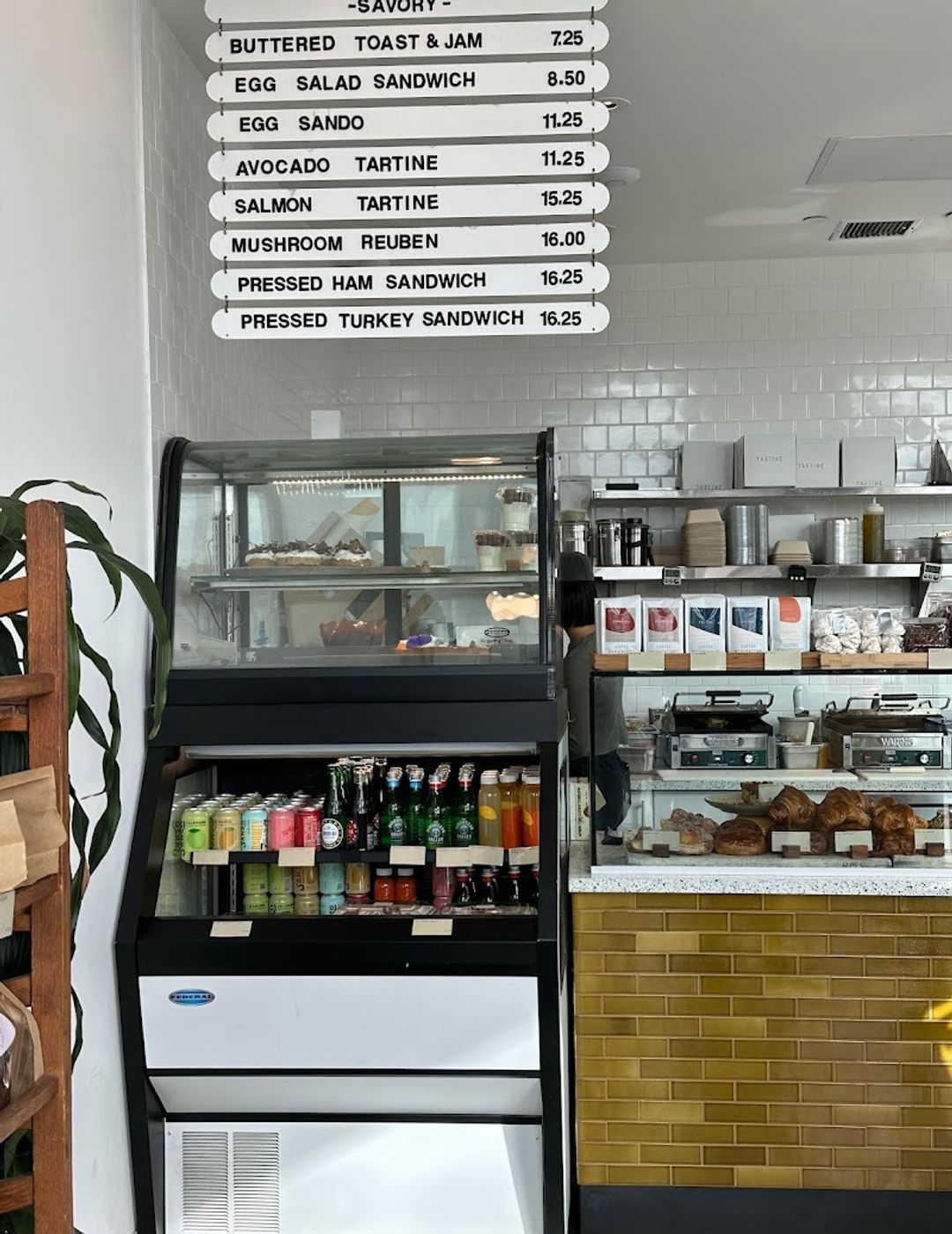 Tartine West Adams - 5335 W Adams Blvd Unit 104, Los Angeles | Corner