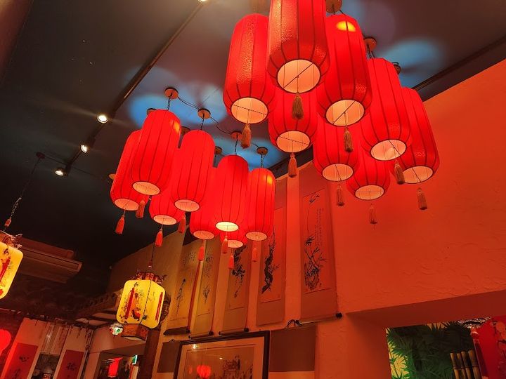 China Sichuan Restaurant / Warmoesstraat - De Wallen Red Light