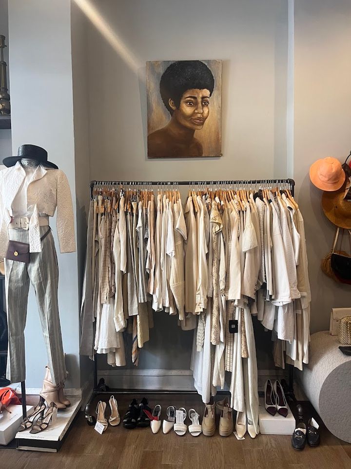 Moore Vintage Archive - 725 S 4th St, Philadelphia | Corner