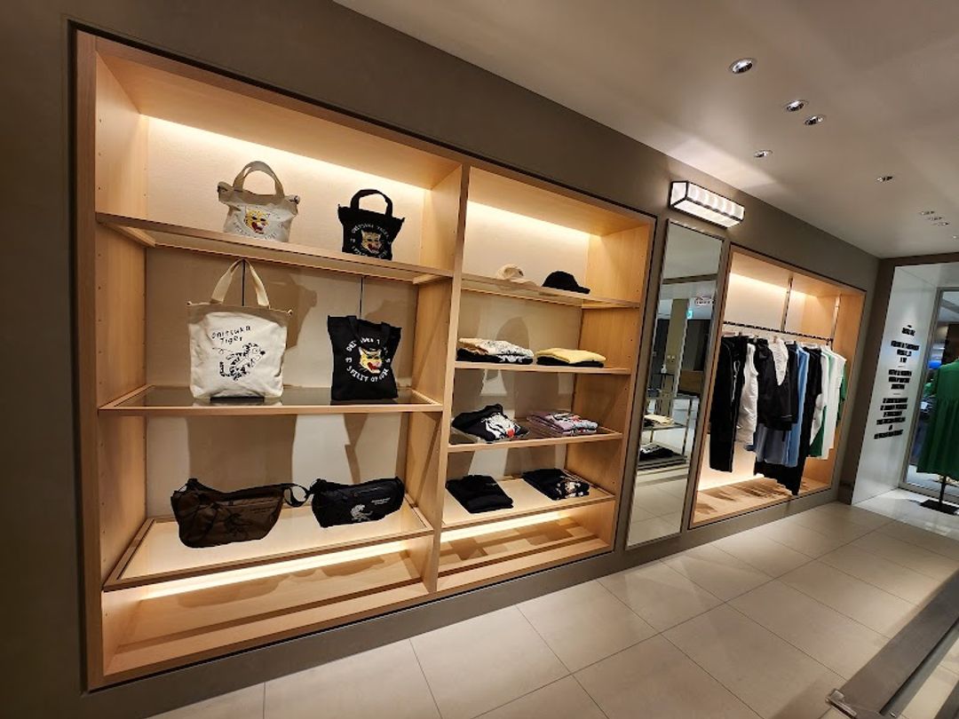 Onitsuka Tiger Namba City - Osaka, Chuo Ward, Namba, 5-chōme−1番