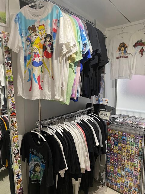 blue room - Shibuya, 2-chōme−4−10 鈴木ビル 102 | Corner