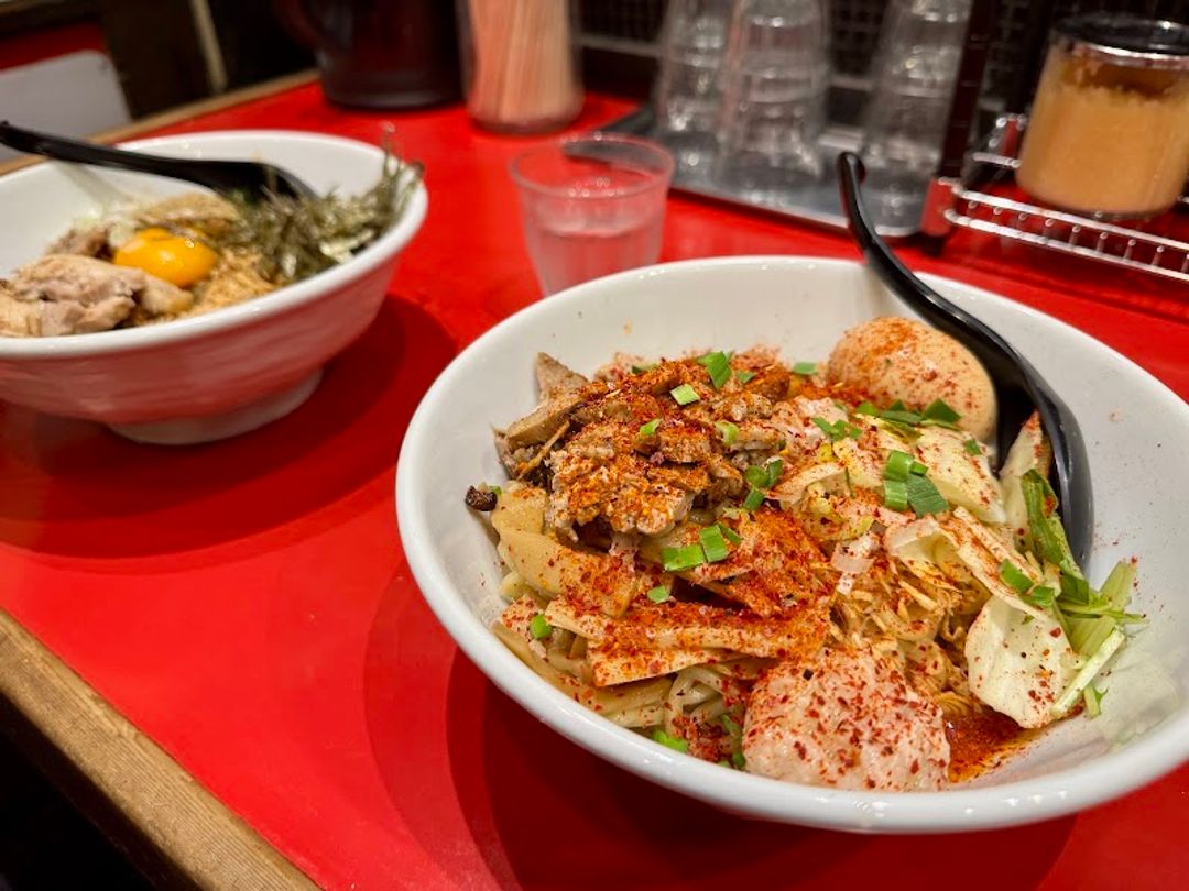 Mazesoba Shichi - 16-10 Sakuragaokachō, Shibuya | Corner