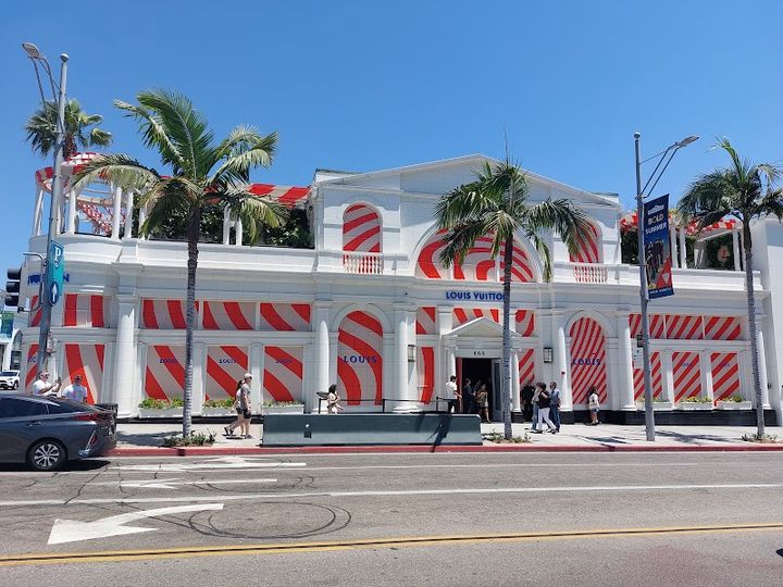 Rodeo Drive Beverly Hills - 248 Via Rodeo Dr, Beverly Hills | Corner
