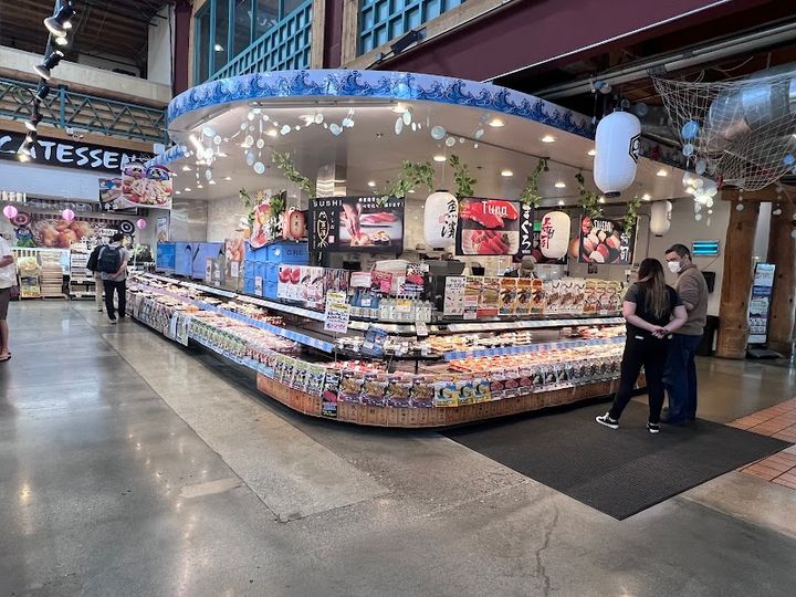 【プラザ商店】 Tokyo Central Gardena - 1740 Artesia Blvd, Gardena | Corner