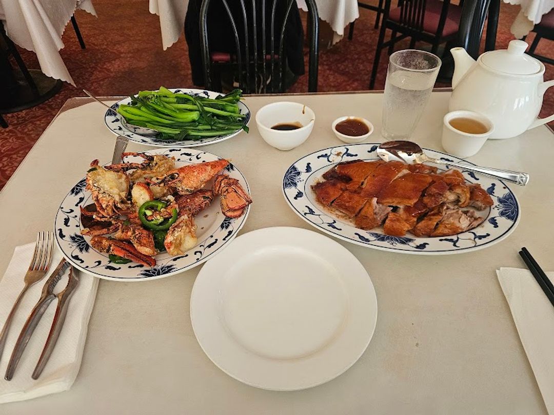 Fook Yuen Seafood Restaurant - 1960 Kapiolani Blvd, Honolulu | Corner