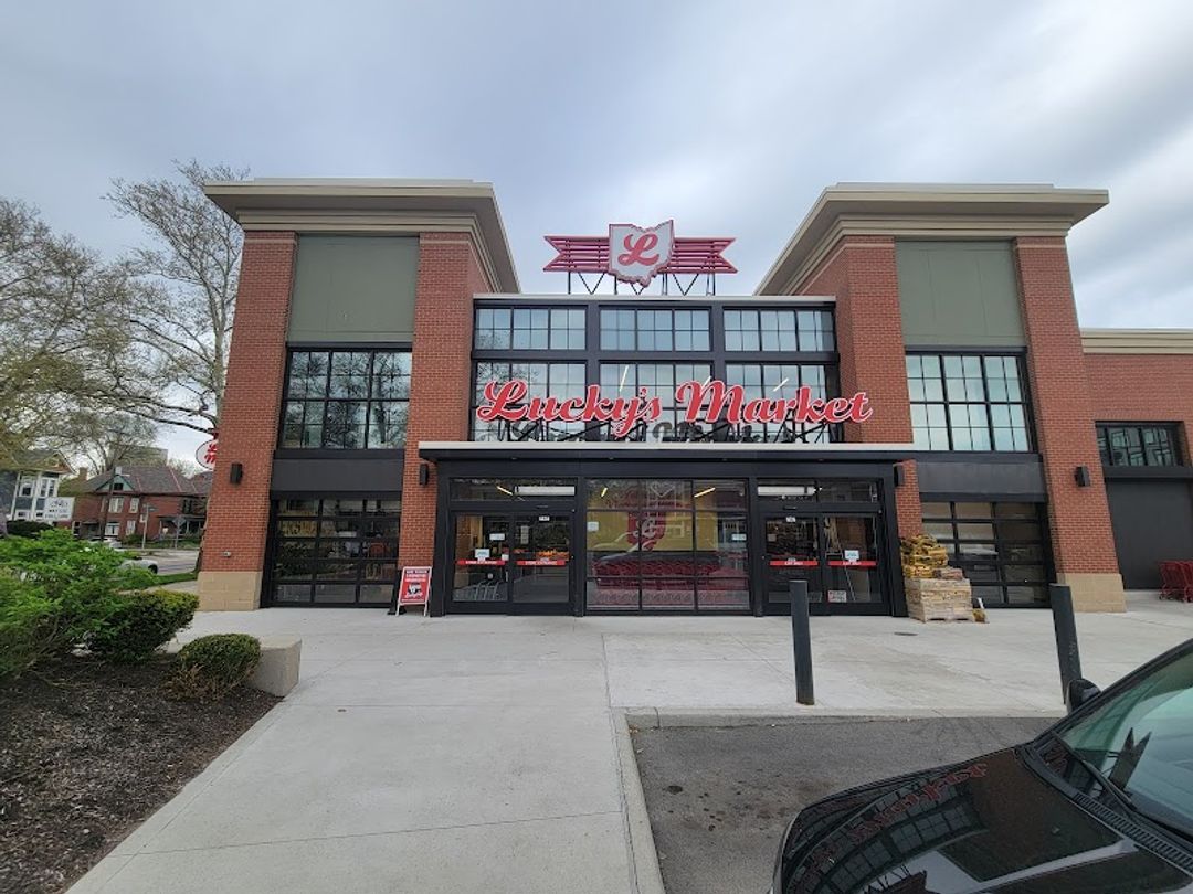 STREET MARKET リトル・モア Lucky's Market Victorian Village - 747 Neil Ave, Columbus | Corner
