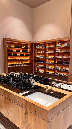 Aesop Rockefeller Center - 610 5th Ave #7, New York | Corner