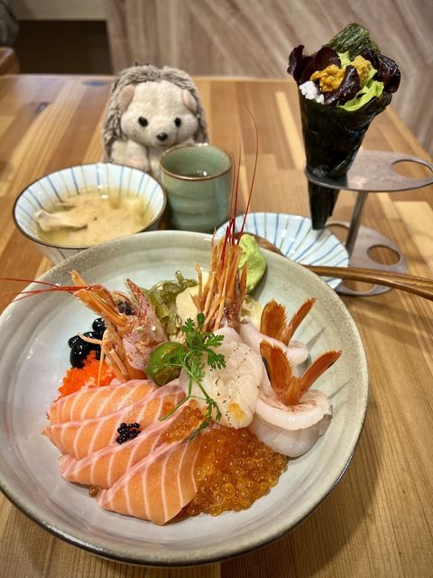 魚夢 海鮮丼 - No. 39-1號, Daxi Rd | Corner