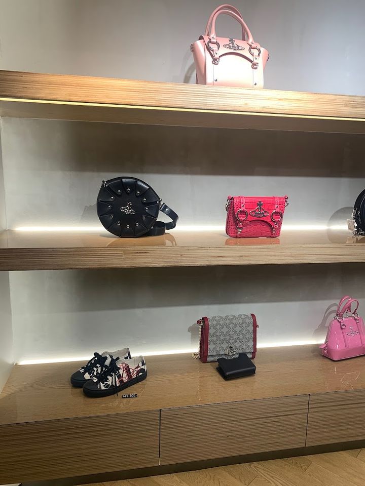 Vivienne Westwood Red Label - Shibuya, Jingūmae, 1-chōme−11−6