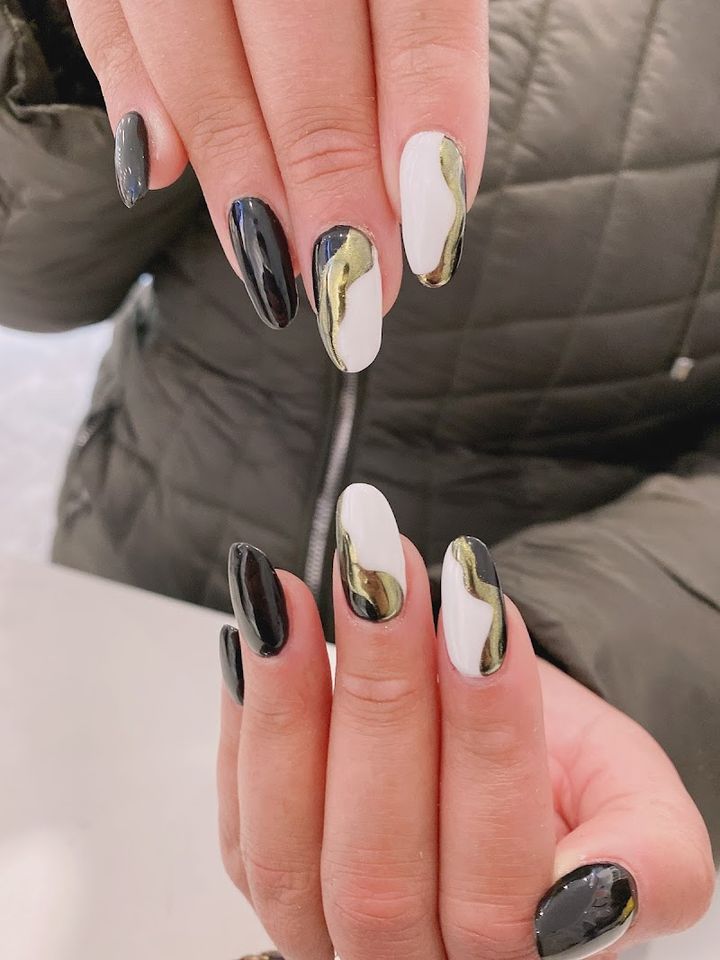 爪屋 Lexi nails and spa - 258 Lexington Avenue, New York | Corner