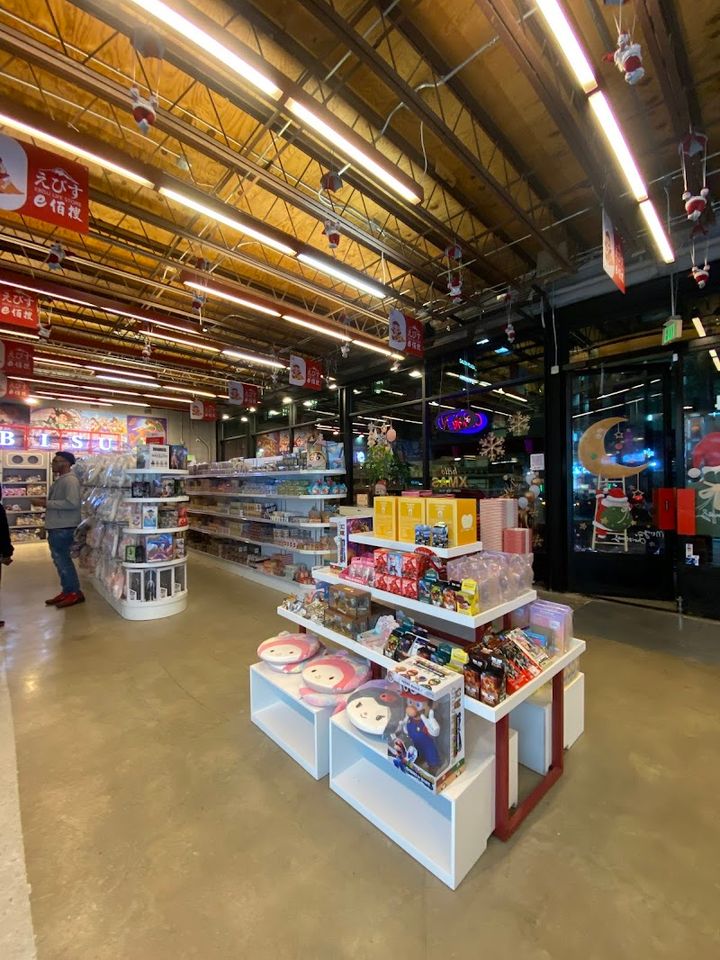 Burton、EBISU Ebisu Mini Japan - 424 York Rd, Towson | Corner