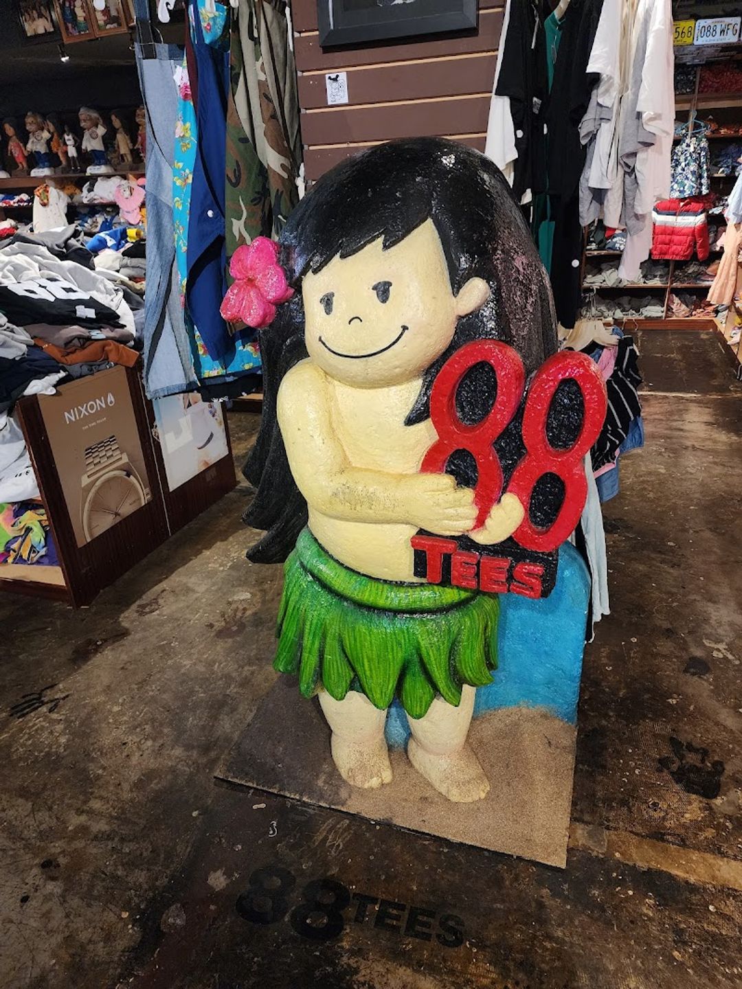 88 Tees Hawaii Inc. - 2168 Kalākaua Ave #2, Honolulu | Corner