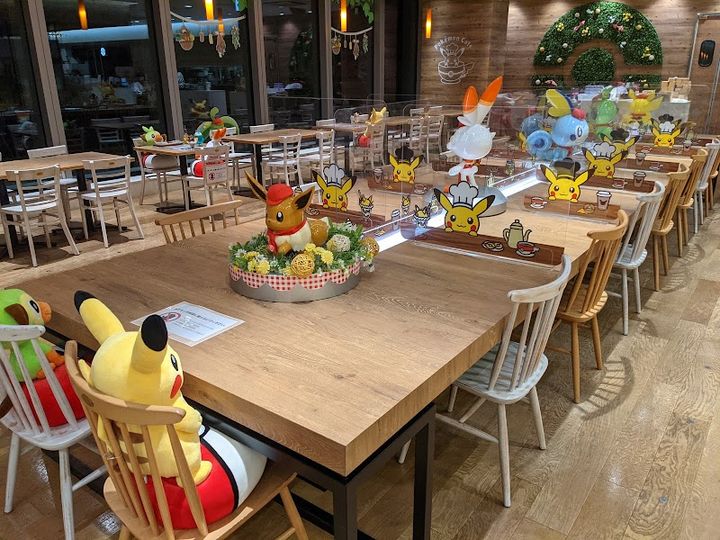 Pokémon Center Tokyo DX - Chuo City, Nihonbashi, 2-chōme−11−2 髙