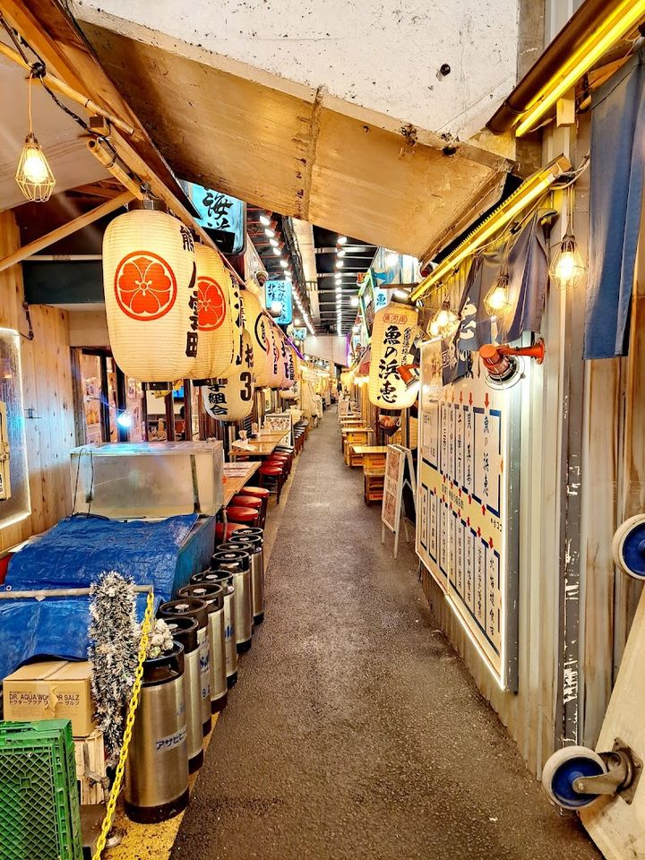 有楽町産直横丁 - 2-chōme-1-1 Yūrakuchō, Chiyoda City | Corner