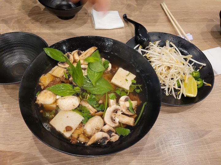 Happy Buddha Kitchen 素缘 - 5551 Rosemead Boulevard, Temple City