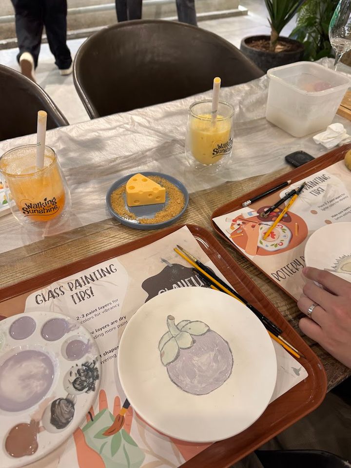 Clayful Cafe | Art Cafe | Pottery & Glass Painting | Orchard