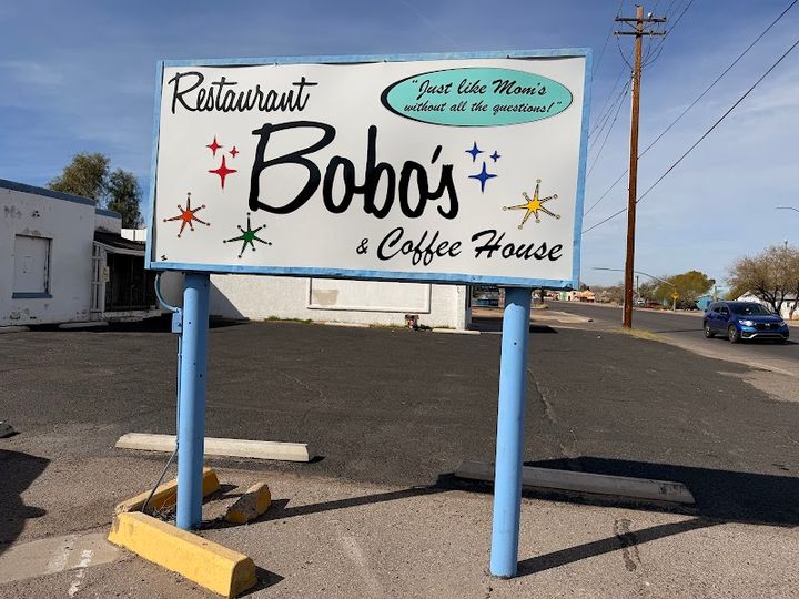 ¥ellow Bucks BOBO Bobo's Restaurant - 2938 E Grant Rd, Tucson | Corner