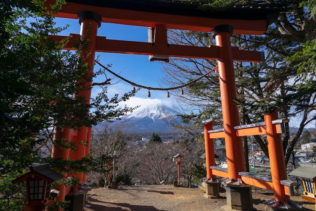 Arakura Fuji Sengen Shrine - 2-chōme-4-1 Asama, Fujiyoshida | Corner