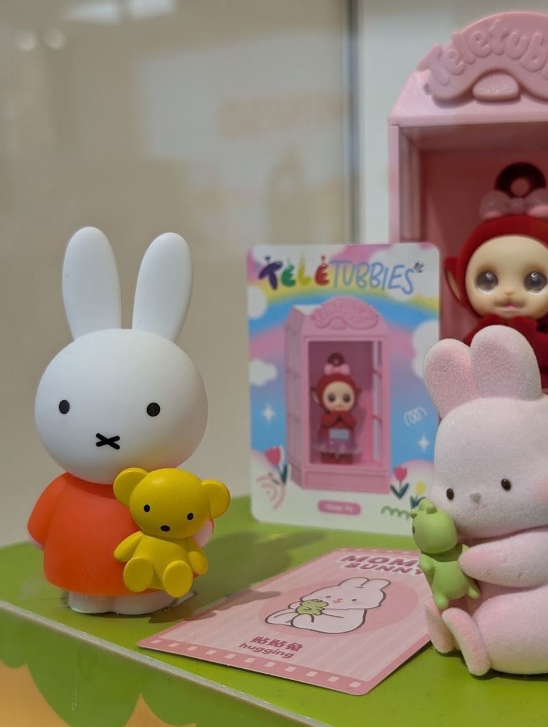 Miniso - 184 5th Ave, New York | Corner