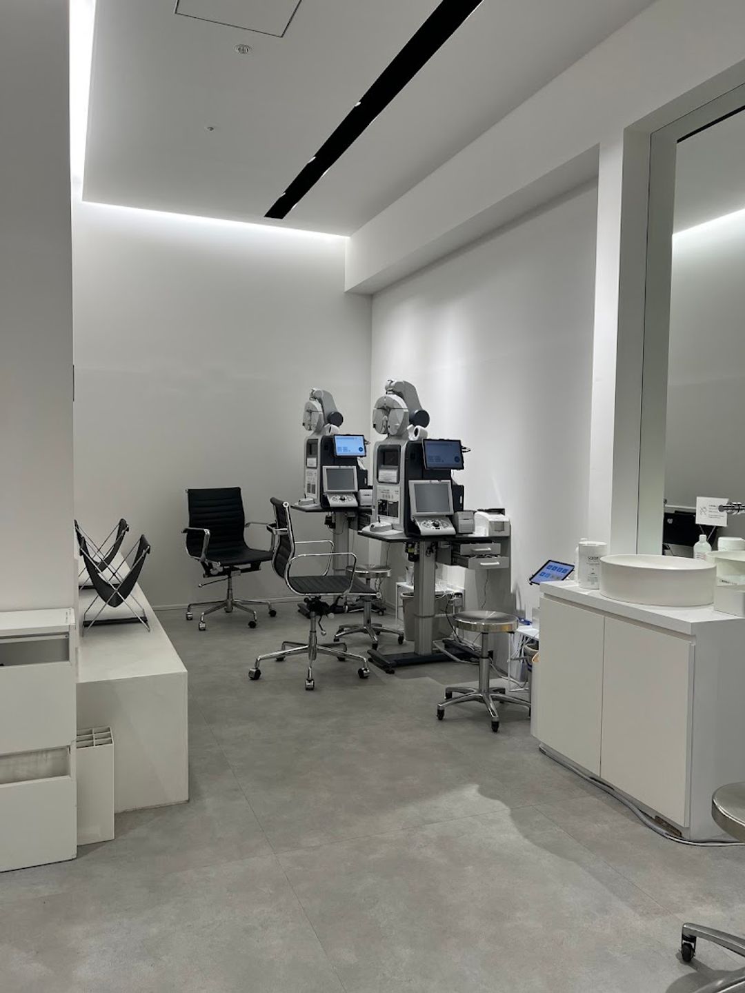 Zoff Shinsaibashi Parco Store - 心斎橋パルコ 5F, 1-chōme-8−3