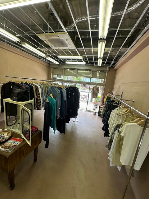 DESERTSNOW SHIBUYA vintage clothing store 古着屋 - 12-9 Udagawachō