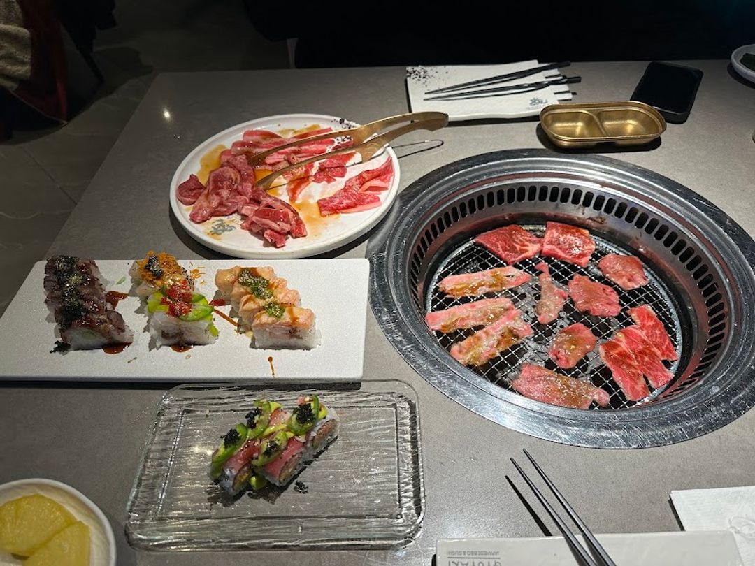 とりぎょろ Gyuyaki 焱 Japanese BBQ & Sushi - Mississauga - 90 Burnhamthorpe