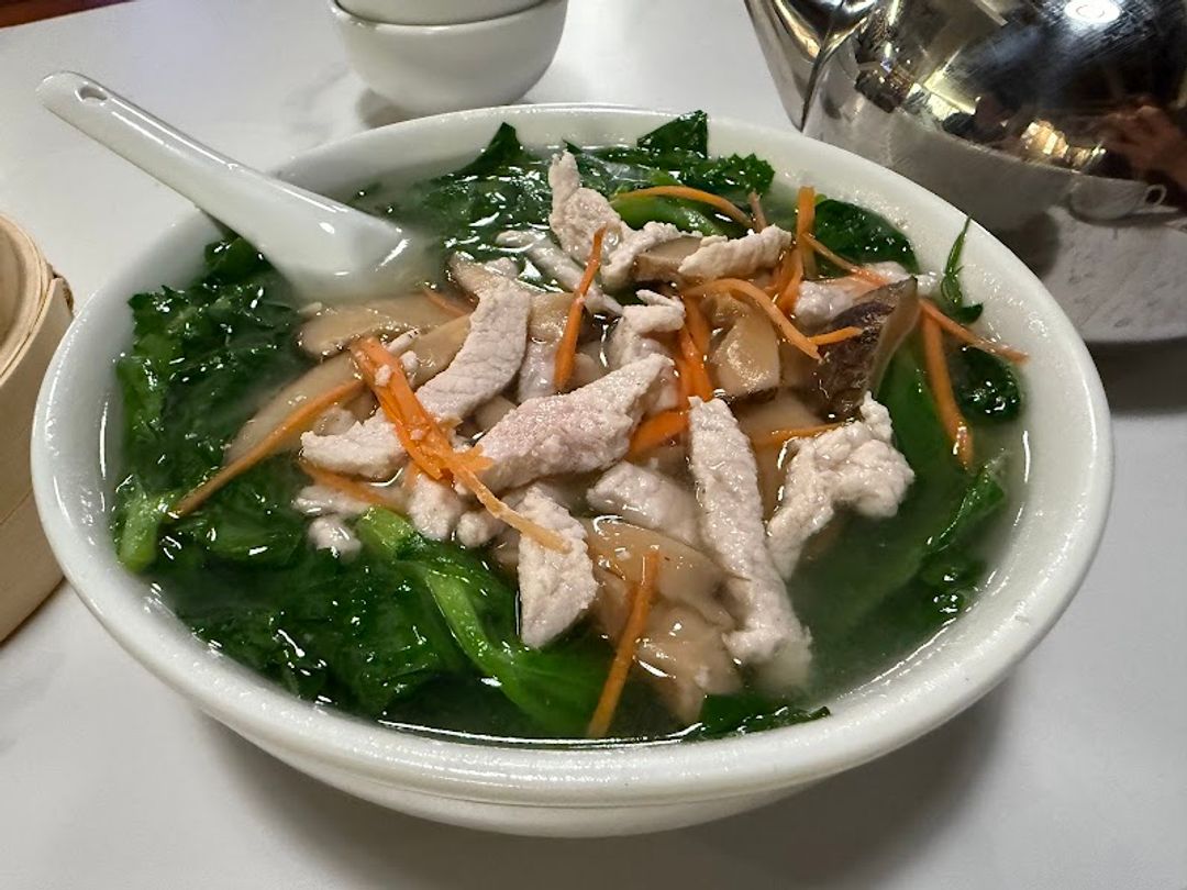 Dim Sum Asian Bistro 泰豐點心 - 775 Yard St Ste. 190, Grandview