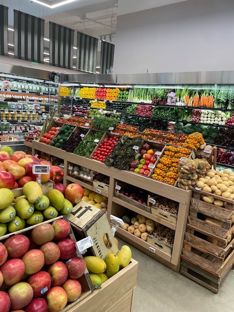 Nijiya Market Little Tokyo Store - 124 Japanese Village Plaza Mall