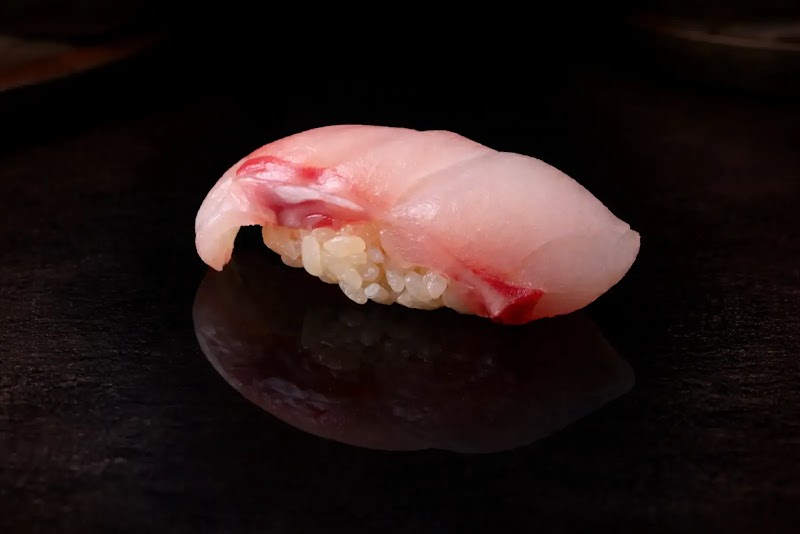 Hisashi Sushi - 3-chōme-15-16 Kitaaoyama, Minato City | Corner