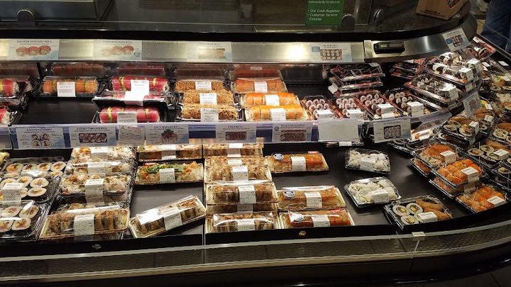 【プラザ商店】 Tokyo Central Gardena - 1740 Artesia Blvd, Gardena | Corner