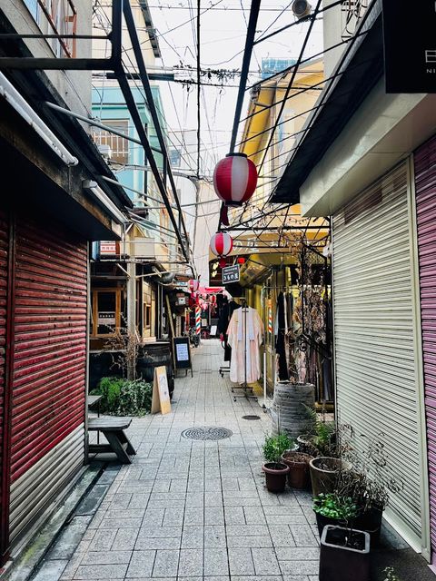 古着屋 KROOL - Osaka, Kita Ward, Nakazakinishi, 1-chōme−9−12