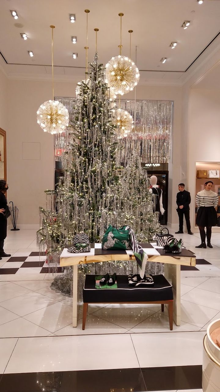 Kate Spade - 610 5th Ave Space C, New York | Corner