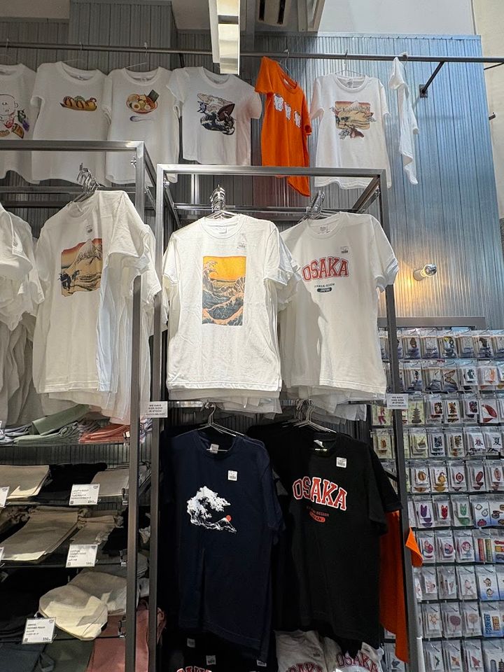 STIQ STORE - 2-chōme-7-5 Shinsaibashisuji, Chuo Ward, Osaka | Corner