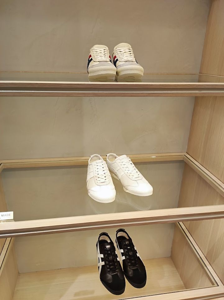 Onitsuka Tiger Kyoto - 385 Komeyachō, Nakagyo Ward, Kyoto | Corner