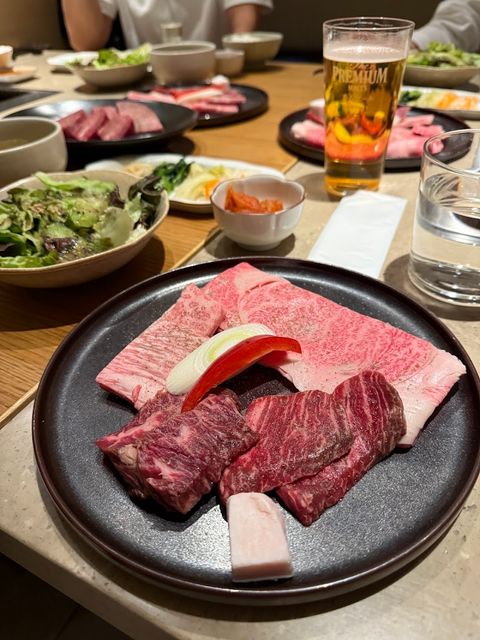 和牛処 はらぺこ亭 本店 - 黒澤ビル 2階, 3-chōme-23−4 Shinjuku