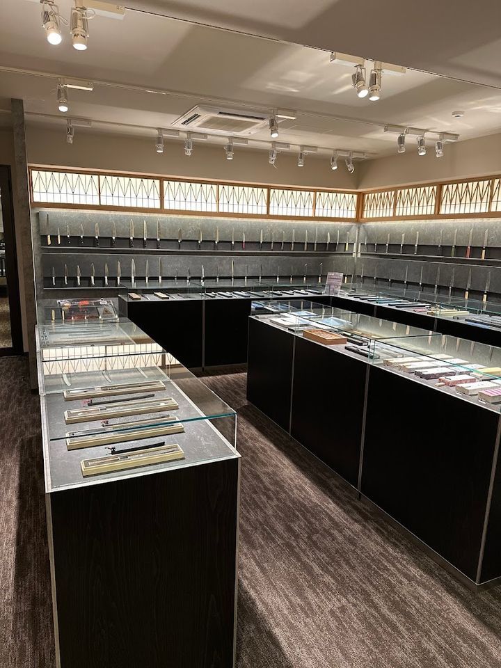 The Hamono Collection - Kyoto, Nakagyo Ward, Daikokuchō, 72-1 京都