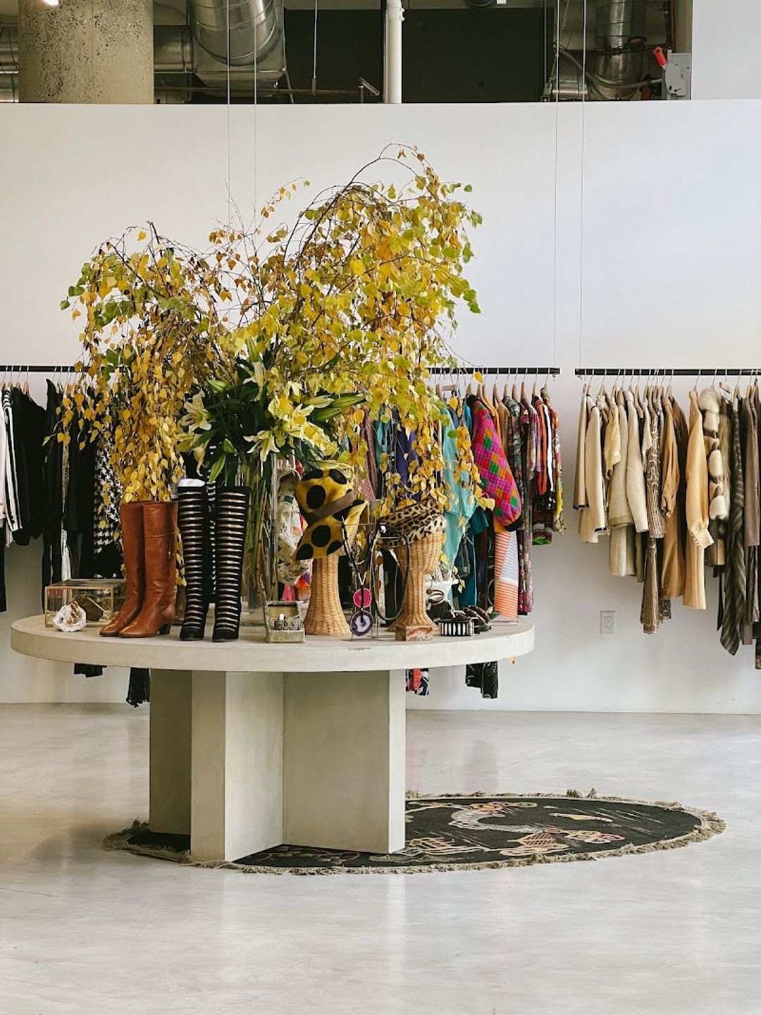 Arcade Vintage - 777 S Alameda St Suite 174, Los Angeles | Corner