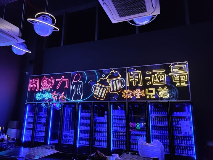 Space Box 串梭时空 - 60 Lorong 23 Geylang, #01-01 D'innova | Corner