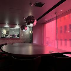 Onitsuka Tiger CAFÉ - Chuo City, Ginza, 4-chōme−5−1 2F 教文館