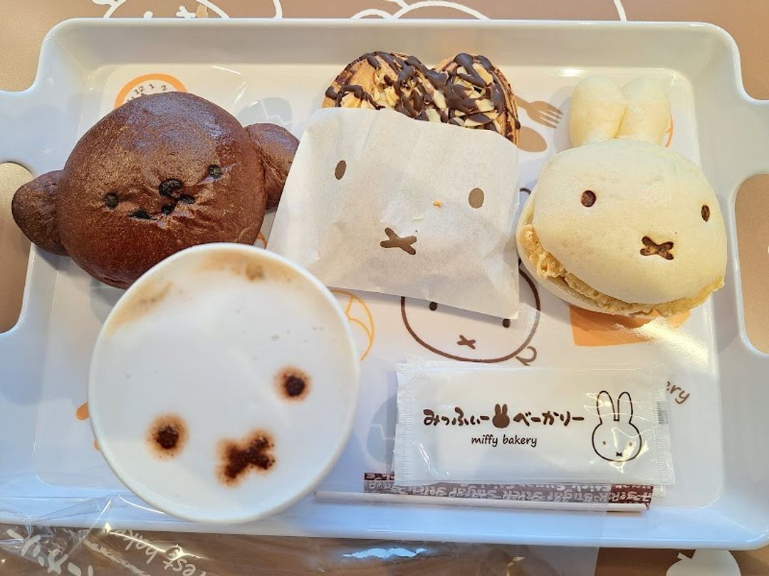 Miffy Mori no Bakery - 1503-8 Yufuinchō Kawakami, Yufu | Corner
