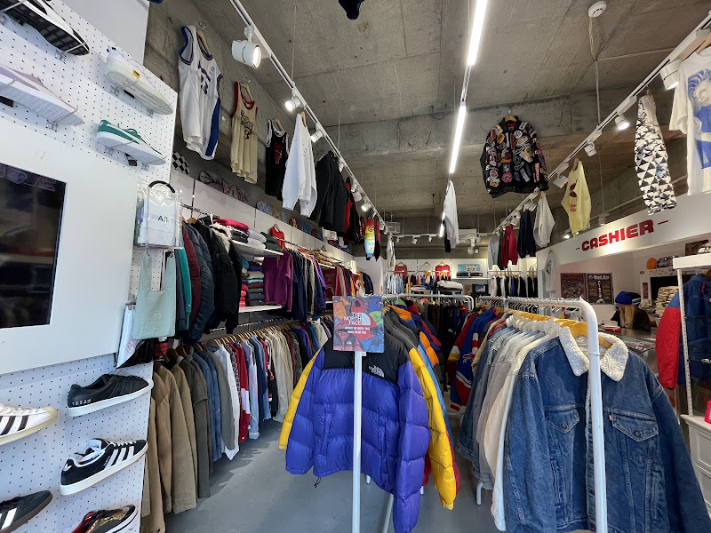 Union Vintage Shop - Sapporo, Chuo Ward, Minami 4 Jōnishi, 1-chōme
