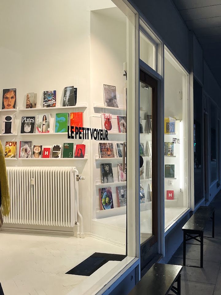Le Petit Voyeur - Sølvgade 5, København | Corner