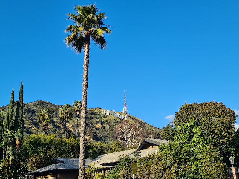 Lake Hollywood Park - 3160 Canyon Lake Dr, Los Angeles | Corner