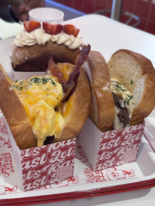 Let's Toast - 100 E Camelback Rd Ste 164, Phoenix | Corner Let's Toast - 100 E Camelback Rd Ste 164, Phoenix | Corner