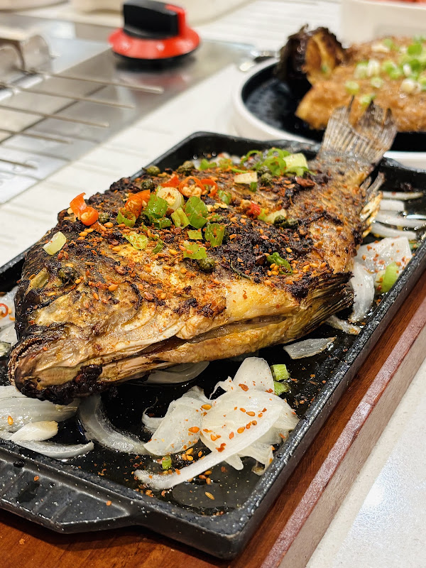 FENGMU 丰木烤餐 - 19045 Colima Rd, Rowland Heights | Corner