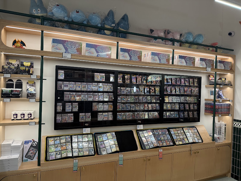 poke_store The Poké Court - 412 W 13th St, New York | Corner